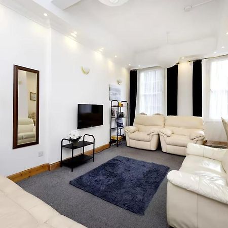 Joivy 3 Bed Flat In Old Town, Close To Grassmarket EDI Eksteriør bilde